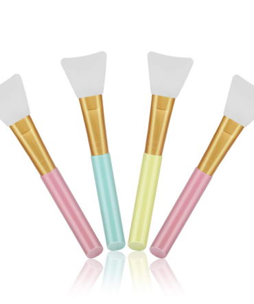 Cuttte 4pcs Silicone Face Mask Applicators, Flexible Facial Mud Masks Applicator, Hairless Moisturizers Tools, Soft Facial Brushes for Mud, Clay, Charcoal