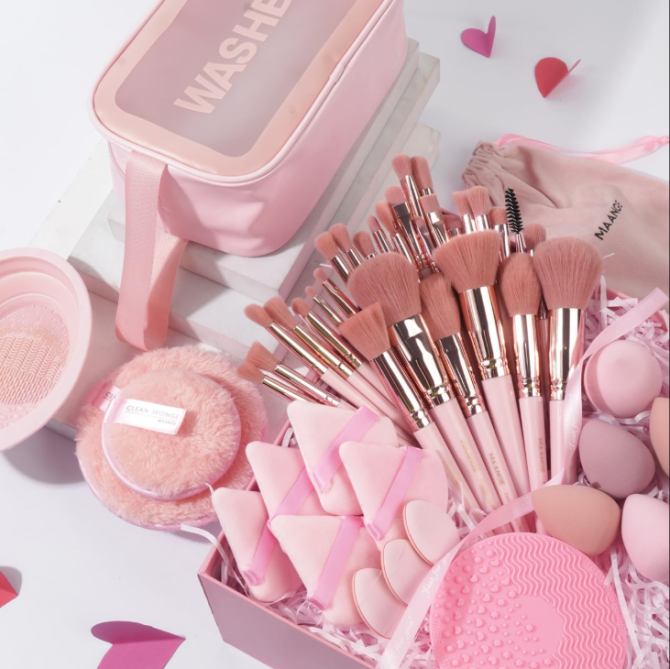 MAANGE Makeup Brushes 49 Pcs Makeup Kit, Multi-functional Makeup Tool Set with Makeup Brush Foundation Brush Make up Brushes Set (Black, 49 Piece Set) - Image 2